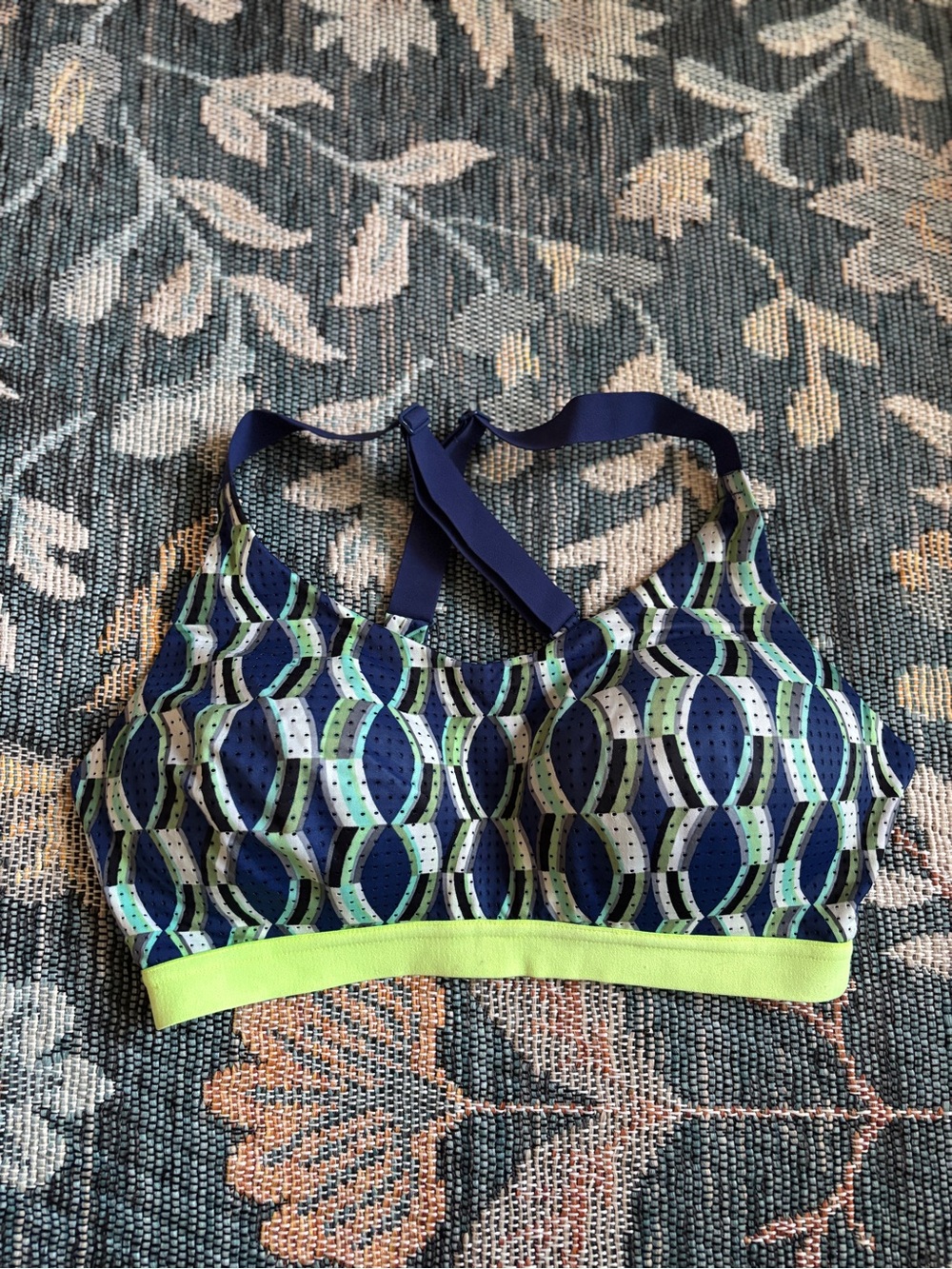 Victoria’s Secret Sport Blue & Green Geometric Sports Bra Size 34D